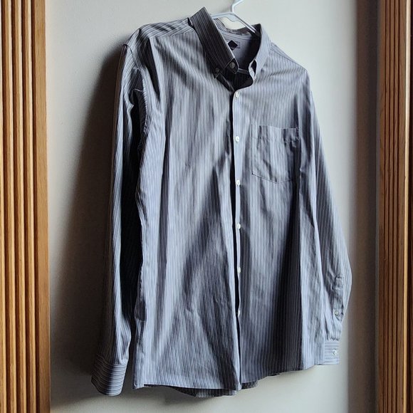 Eddie Bauer Gray Pin Striped Button Down Shirt Size Large - Picture 7 of 14
